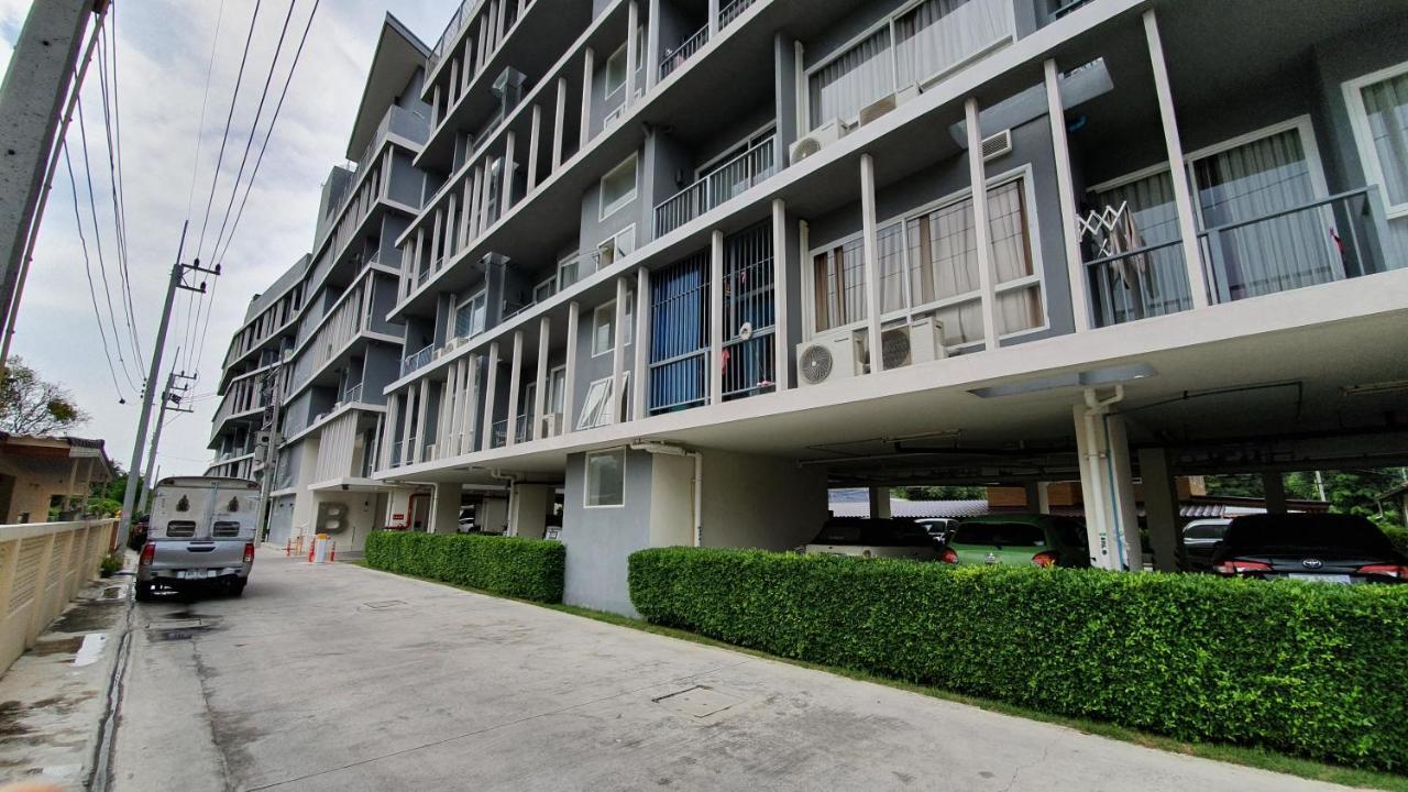 The Patio Bangsaen Διαμέρισμα Εξωτερικό φωτογραφία